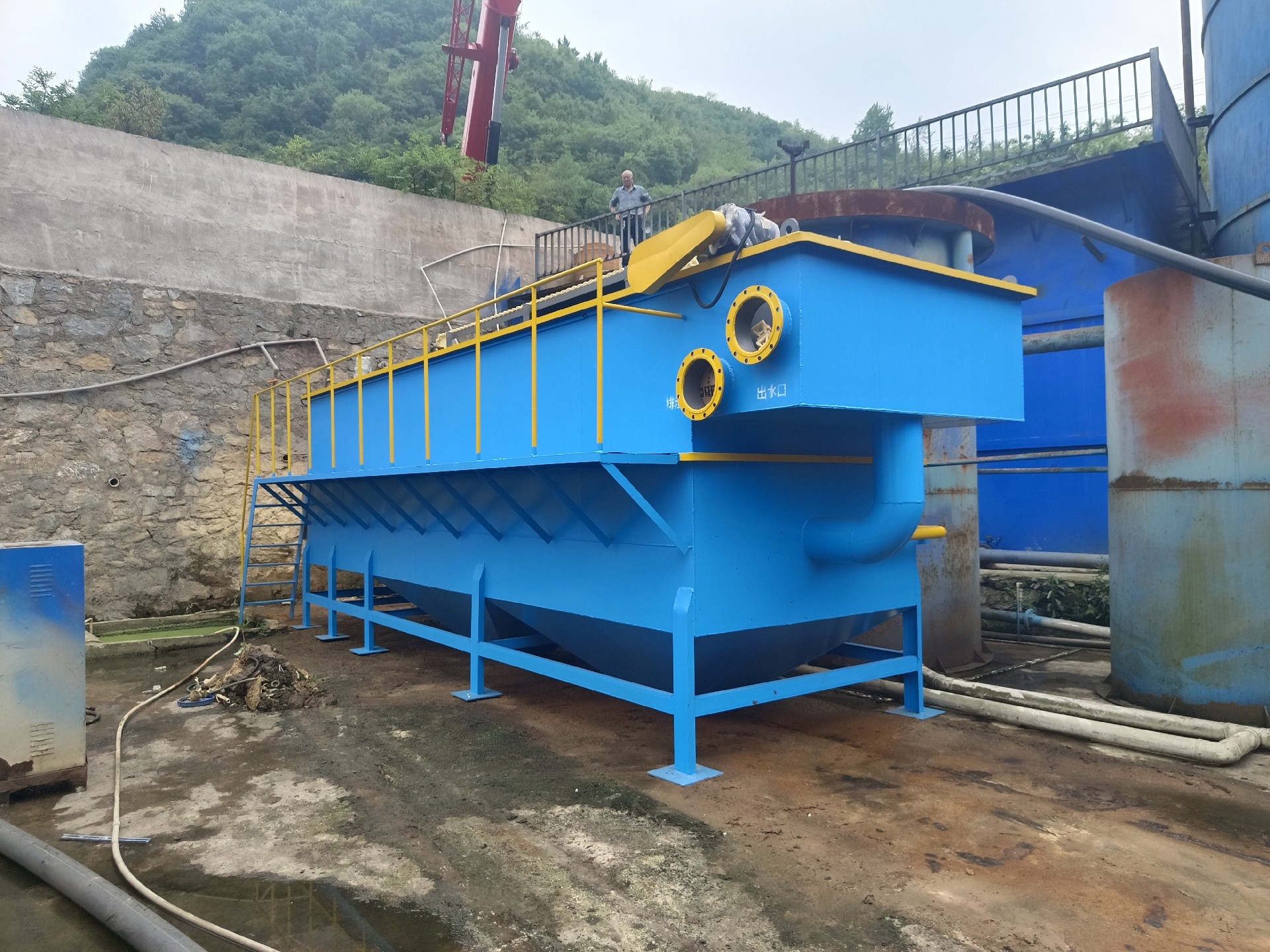 氣浮機(jī)，高效氣浮機(jī)，溶氣氣浮機(jī)，氣浮機(jī)安裝現(xiàn)場(chǎng)